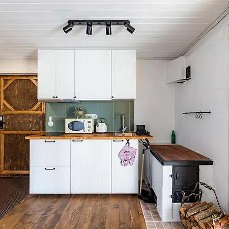 Historic Manor Apartman Kuressaare